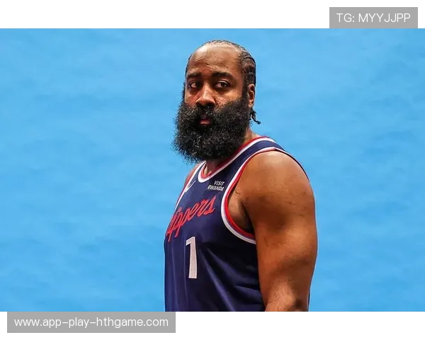 哈登传闻搅局，多队关注其去向：NBA转会风云再起